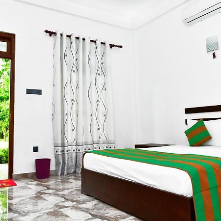 Nil Arana Resort Полоннарува Экстерьер фото
