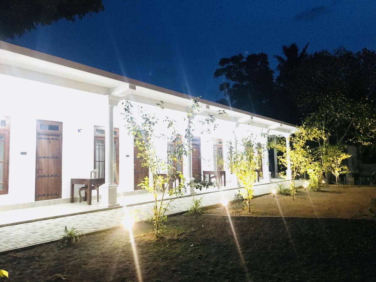 Nil Arana Resort Полоннарува Экстерьер фото